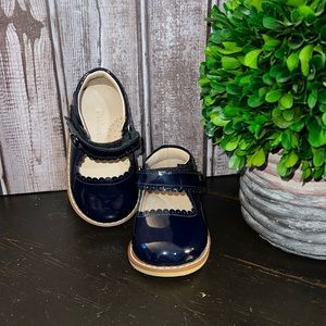 Elephantito Mary Jane in Patent Navy - Size 4